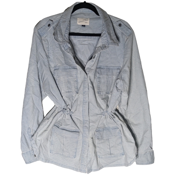 Universal Thread Light Wash Micro Stripe Denim Jean Jacket with Adjustable Waist - Picture 1 of 10